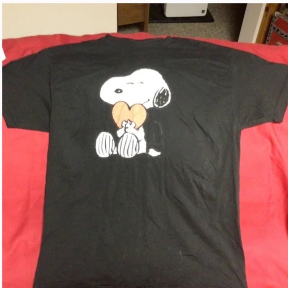 SNOOPY tshirt - Picture 1 of 2